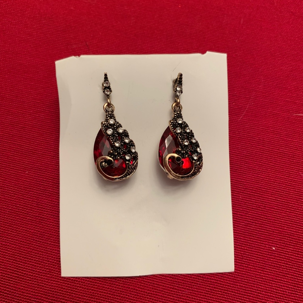Peacock ruby earrings - Picture 4 of 5